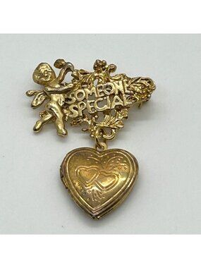 Vintage Cherub Brooch Locket Gold-tone Someone Special Angel Heart Charm Pin